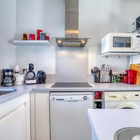 Petite Maison Mortes