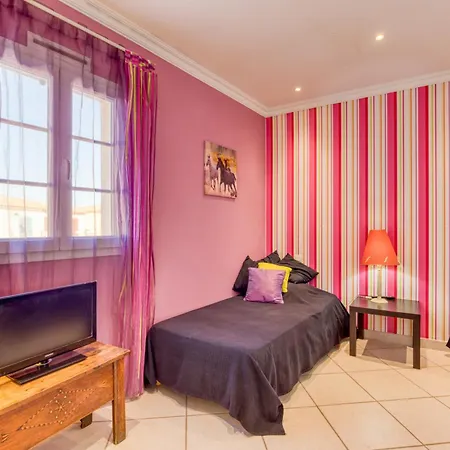 Holiday home Petite Maison Mortes Aigues-Mortes